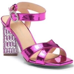 Betsey Johnson Bell Sandal Fuschia Sparkles size 8